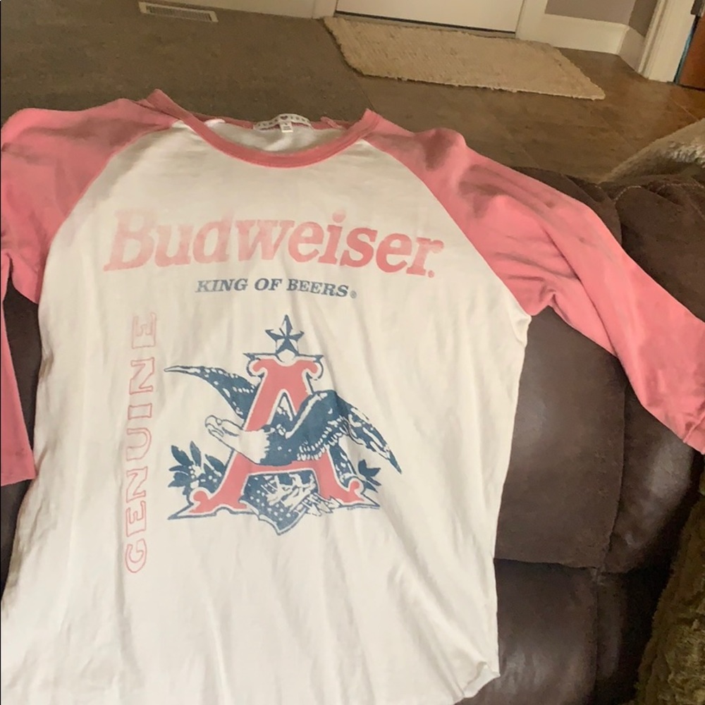 Junk food size small 3/4 sleeve tee